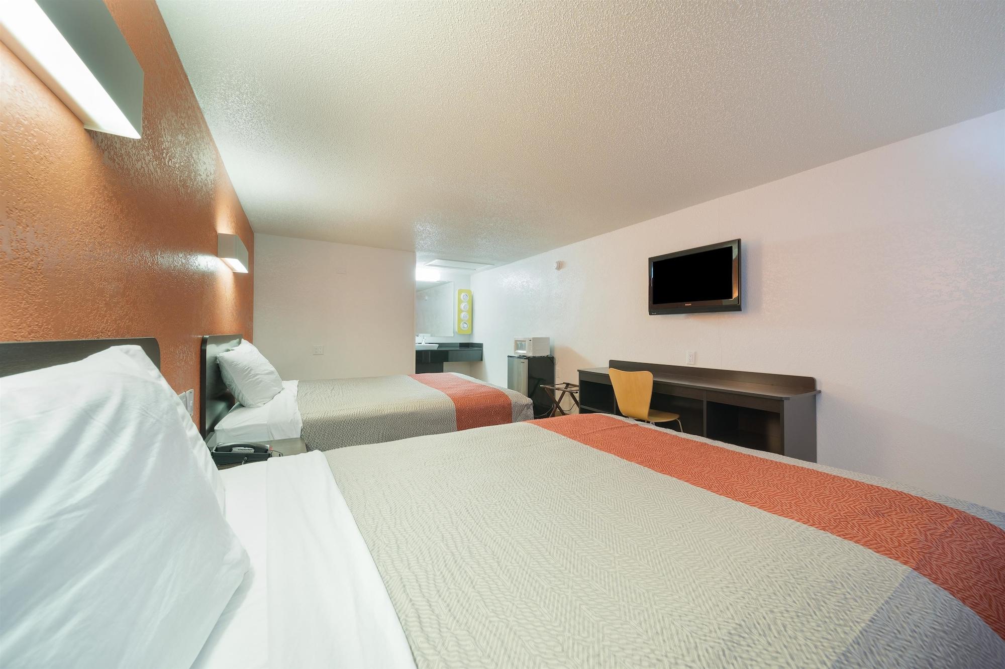 Motel 6-Hamburg, Ny Екстериор снимка