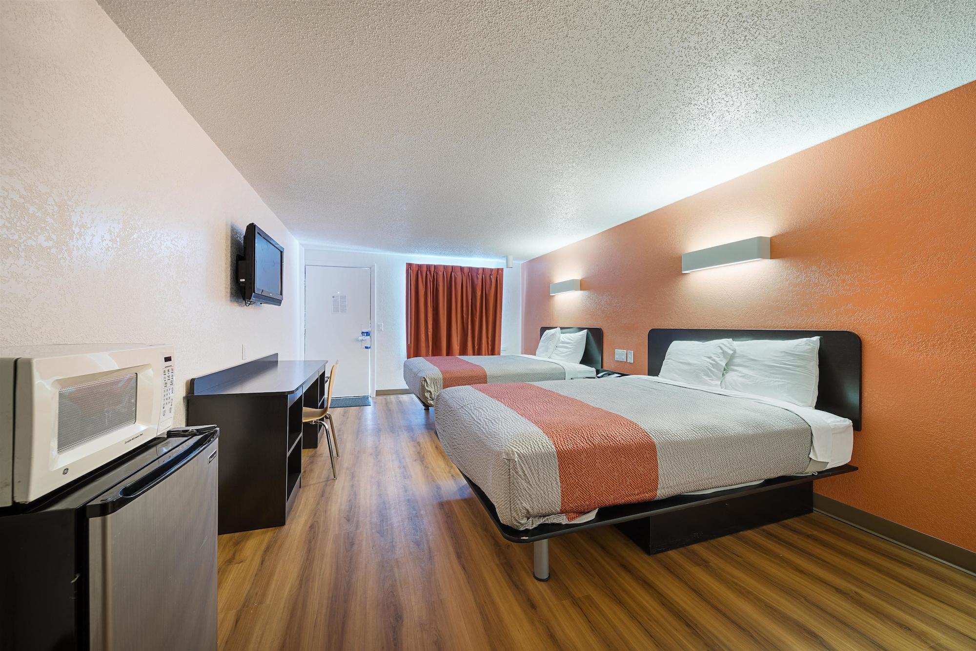 Motel 6-Hamburg, Ny Екстериор снимка